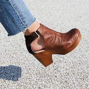 Free People Amber Orchard Clog